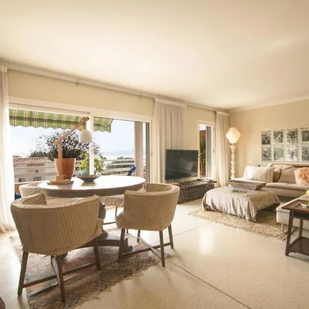 Apartman Spacious In *
